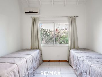 VENTA CASA 4amb BERMUDAS BARRIO CERRADO