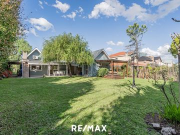 VENTA CASA 4amb BERMUDAS BARRIO CERRADO