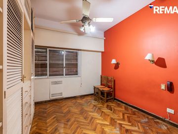 VENTA DPTO. 4/5 AMB-C/DEPEND. Y PATIO EN FLORES