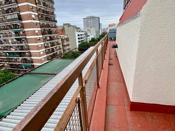 VENTA DE PISO 4 AMBIENTES - COLEGIALES