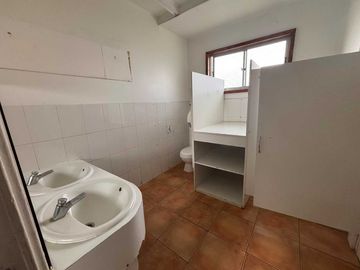 Local comercial en arriendo  en LAS CONDES