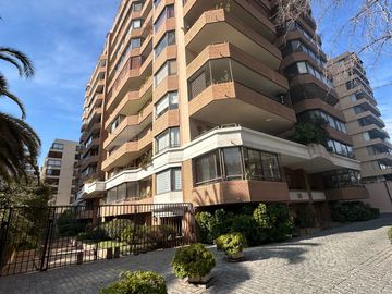 Departamento en arriendo  en LAS CONDES