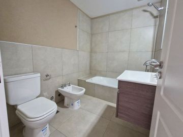 DEPTO EN VENTA PUNTA CHICA-3AMB TERRAZA- COCH CUB
