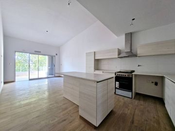 DEPTO EN VENTA PUNTA CHICA-3AMB TERRAZA- COCH CUB
