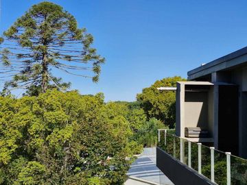 DEPTO EN VENTA PUNTA CHICA-3AMB TERRAZA- COCH CUB