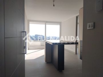 Departamento en Arriendo en Exequiel Fernández #3700