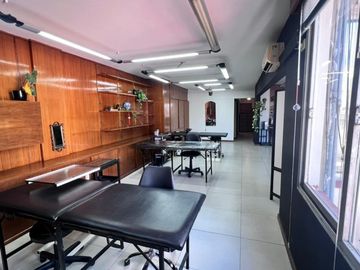 Oficina Alquiler Monserrat bño Privado