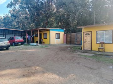SE VENDE CASA CON CABAÑAS EQUIPADAS CAMINO RITOQUE QUINTERO