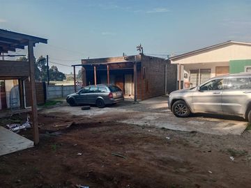 SE VENDE CASA CON CABAÑAS EQUIPADAS CAMINO RITOQUE QUINTERO