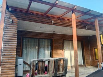 SE VENDE CASA CON CABAÑAS EQUIPADAS CAMINO RITOQUE QUINTERO
