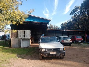 SE VENDE CASA CON CABAÑAS EQUIPADAS CAMINO RITOQUE QUINTERO