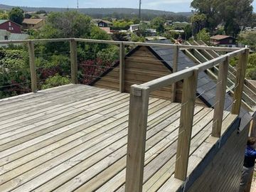 SE VENDE LINDA CASA  2 HAB, 2 BA, ESTAC, EN EL TABO
