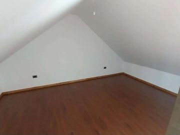 SE VENDE LINDA CASA  2 HAB, 2 BA, ESTAC, EN EL TABO