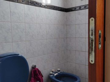Hermoso Chalet - Acepta Permuta