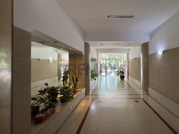VENTA DPTO 3 AMB Y DEPENDENCIA PARQUE CHACABUCO