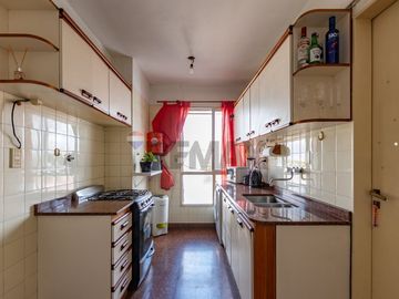 VENTA DPTO 3 AMB Y DEPENDENCIA PARQUE CHACABUCO