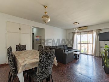 VENTA DPTO 3 AMB Y DEPENDENCIA PARQUE CHACABUCO