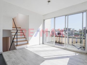 VENTA DEPTO . 3 AMBIENTES . ABASTO . + BALCONES