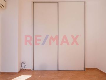 VENTA DEPTO . 3 AMBIENTES . ABASTO . + BALCONES