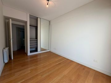 VENTA 4 AMB C/BALCON Y PARRILLA 2 COCH. CABALLITO