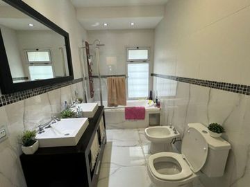 CASA 4 AMBIENTES VENTA  BELLA VISTA CON PILETA