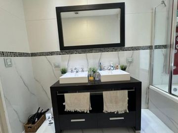 CASA 4 AMBIENTES VENTA  BELLA VISTA CON PILETA