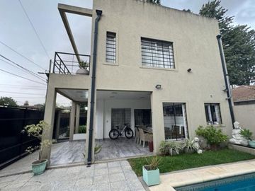 CASA 4 AMBIENTES VENTA  BELLA VISTA CON PILETA