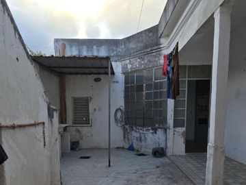 CASA 7 HABITACIONES Y 3 MONOAMBIENTES GRAL BUSTOS