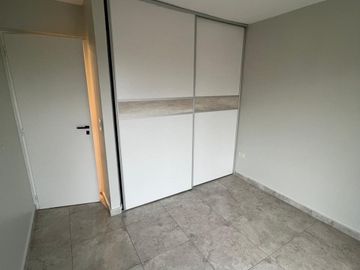 Alquiler Departamento 2 ambientes c/ Balcón Haedo