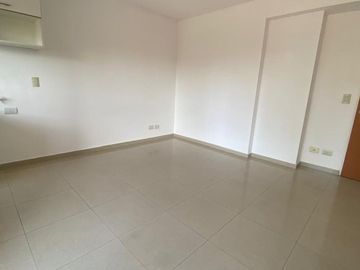 Venta Depto 2 Amb Caseros Centro C/Balcón