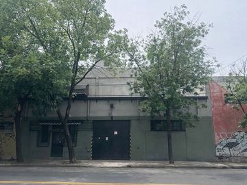 VENTA DEPOSITO GAPON BARRACAS SALIDA A DOS CALLES