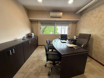 VENTA DE DEPOSITO CON OFICINAS BARRACAS MIXTURA 2