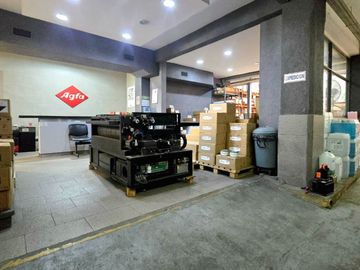 VENTA GALPÓN CON OFICINAS BARRACAS