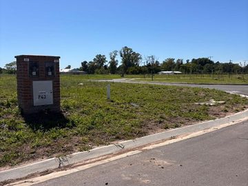 Venta Lote Barrio La Posta Pilar 388m2