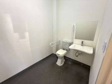 OFICINAS EN VENTA SOBRE RUTA 8, PILAR