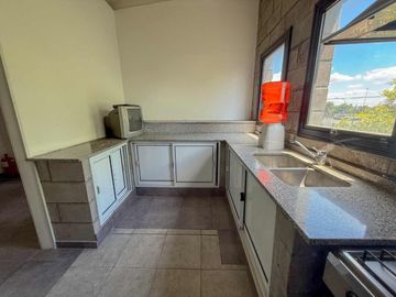 OFICINAS EN VENTA SOBRE RUTA 8, PILAR
