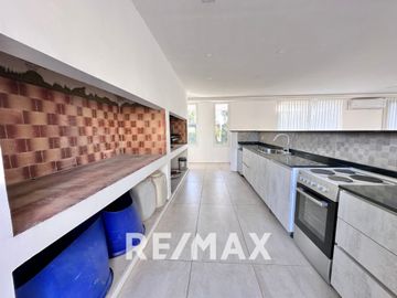 VENTA DPTO 3 AMB, PISO 1, SARAVI VILLAGE