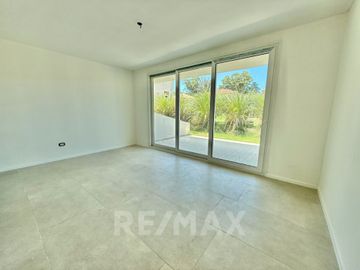 VENTA DPTO 2AMB JARDIN A ESTRENAR SARAVI VILLAGE