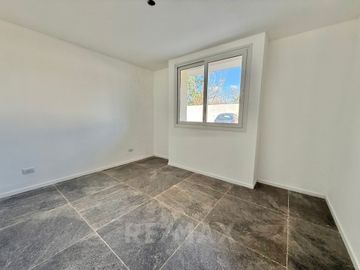 VENTA DPTO 2 AMB. JARDIN A ESTRENAR SARAVI VILLAGE