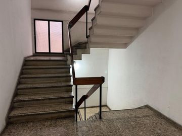 VENTA DEPTO 2 DORMITORIOS COCHERA ALBERDI CENTRO