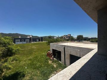 La Arbolada Hollywood Casa a terminar en venta