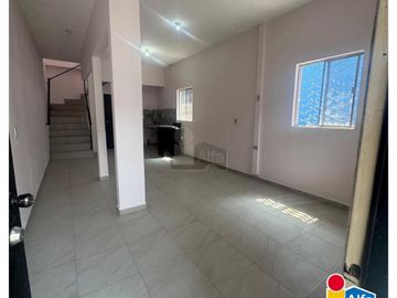 CASA  EN RENTA EN PRADERAS DE SANTO DOMINGO