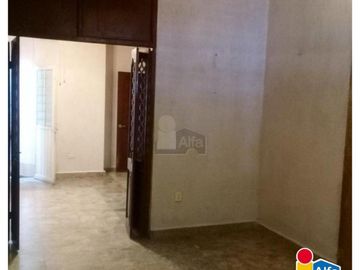 Casa sola en renta en Anáhuac, San Nicolás de los Garza, Nuevo León
