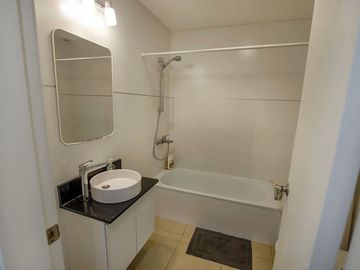 DEPARTAMENTO VENTA ADROGUE 5 AMB EN DOS PLANTAS