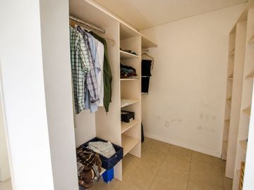 DEPARTAMENTO VENTA ADROGUE 5 AMB EN DOS PLANTAS