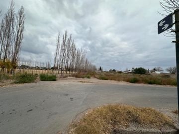 LOTE EN VENTA RIVADAVIA BARRIO PETROLEROS