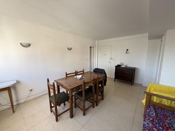 ALQUILER 24 MESES TRES AMBIENTES A LA CALLE ZONA PLAYA GRANDE. Departamento en Playa Grande