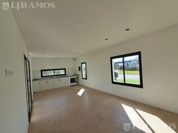 Casa en A13 San Sebastián construcción tradicional  CESION - MB