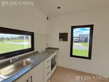 Casa en A13 San Sebastián construcción tradicional  CESION - MB