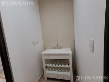 Casa en A13 San Sebastián construcción tradicional  CESION - MB